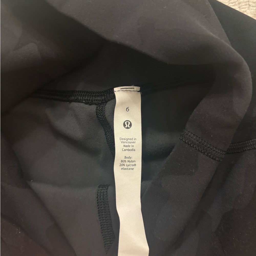 Lululemon biker shorts - Picture 2 of 3